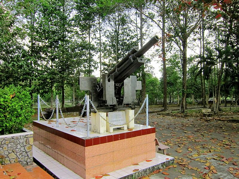 Khu di tích lịch sử Tầm Vu được Nhà nước công nhận là di tích lịch sử cấp quốc gia năm 1991