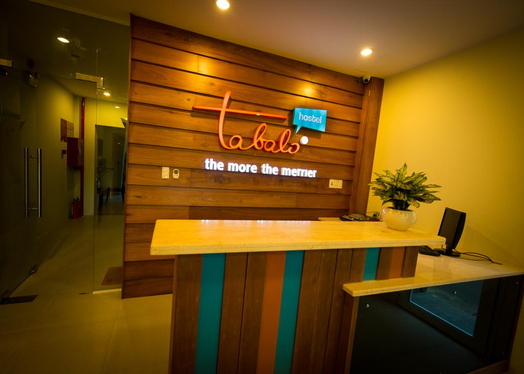 Tabalo hostel Nha Trang không gian sảnh