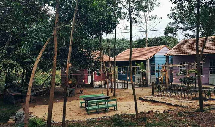 Trại Điên homestay đà nẵng nhìn từ ngoài chỉ như một ngôi nhà nhiều gian