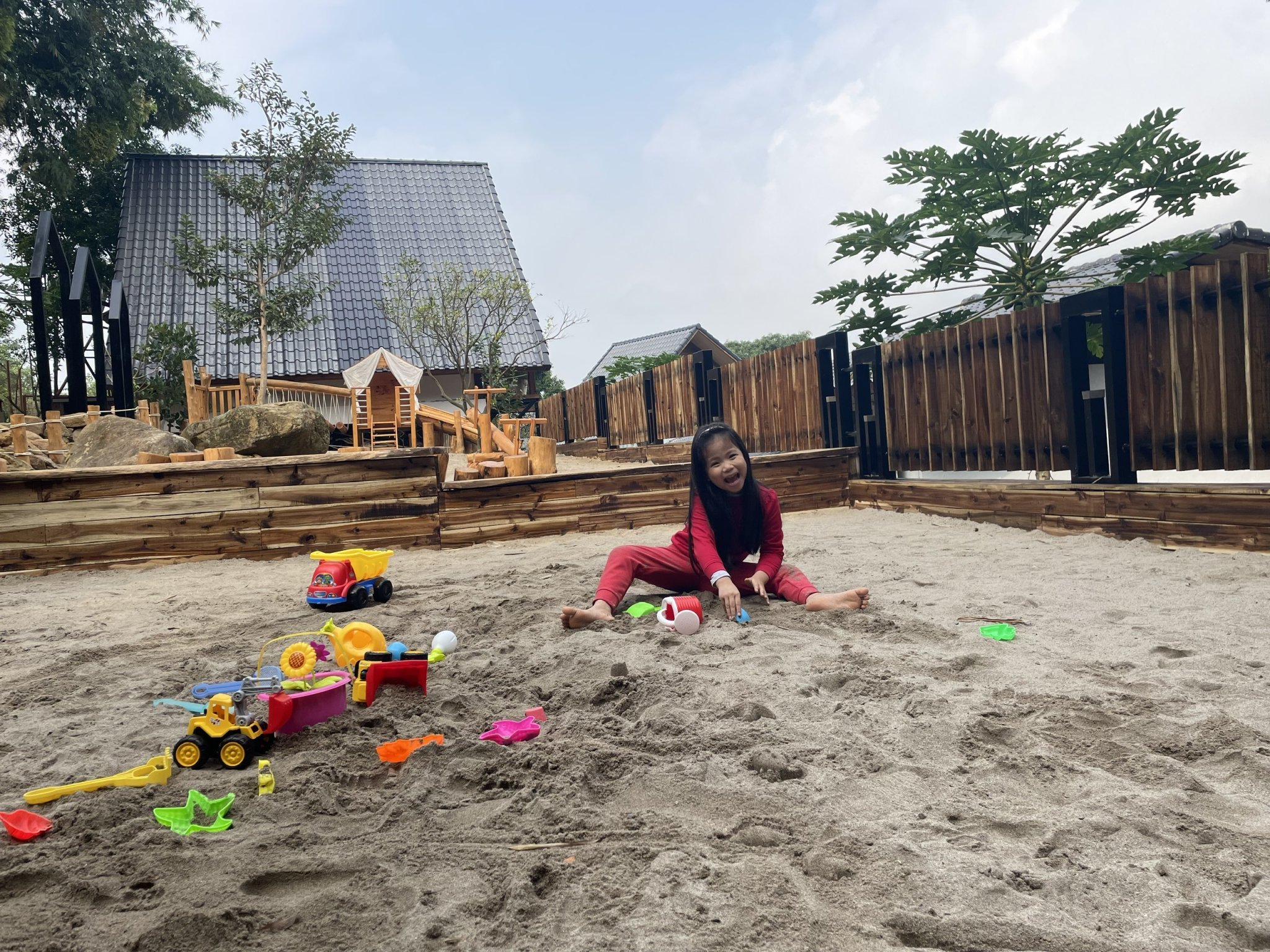 Khu vui chơi cát cho trẻ em mang phong cách vườn Nhật